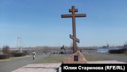 Крест на месте будущего строительства собора в Красноярске